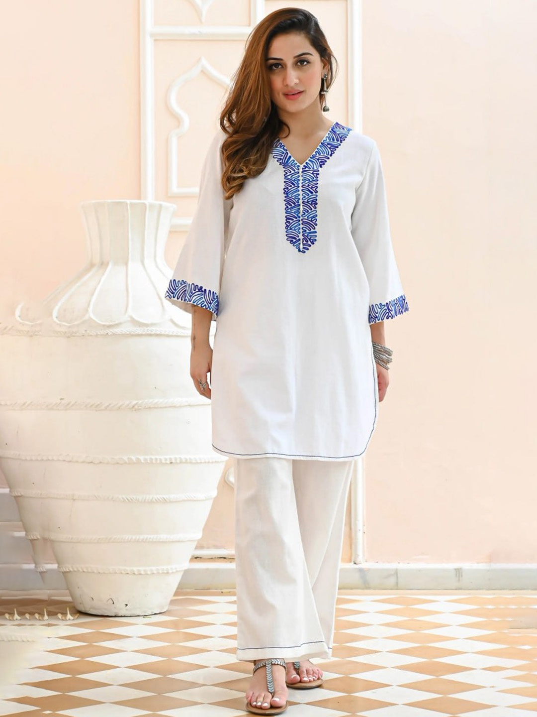 

ISHA TRADE Embroidered Pure Cotton Tunic With Palazzo Co-Ords, White