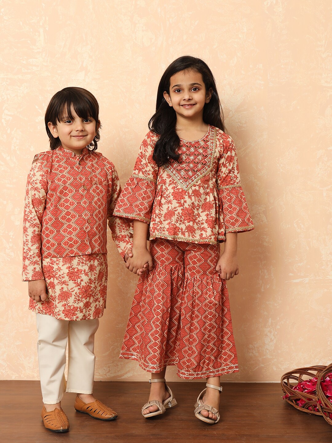 

Readiprint Boys Floral Printed Pure Cotton Kurta With Pyjama & Nehru Jacket, Rust