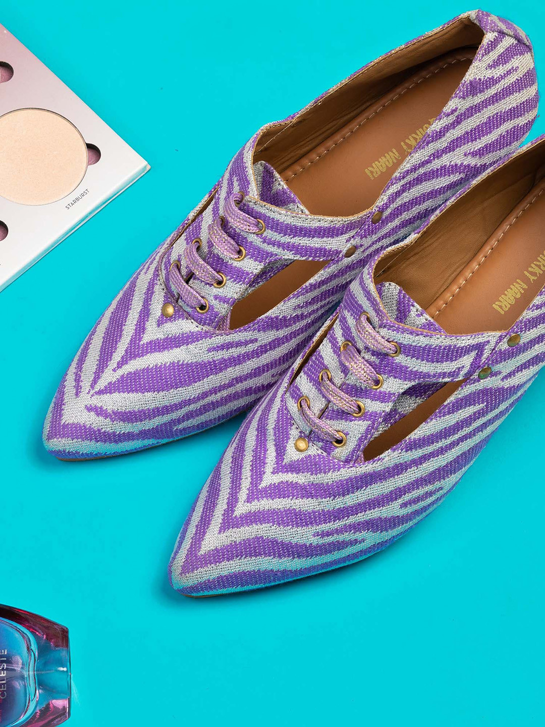 

THE QUIRKY NAARI Women Printed Pointed Toe Lace-Up Oxfords, Purple