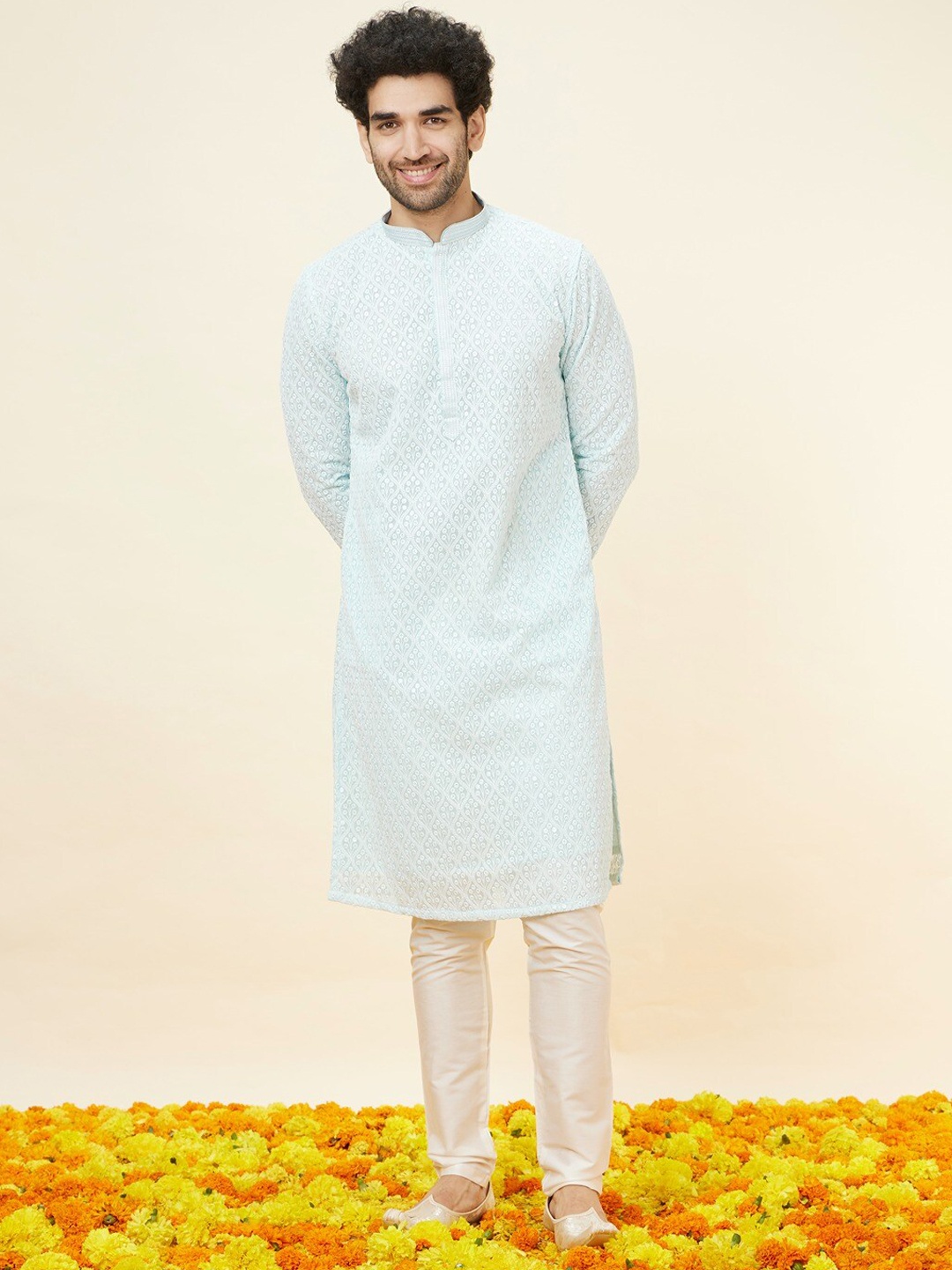 

Manyavar Ethnic Motifs Embroidered Regular Kurta with Pyjamas, Blue