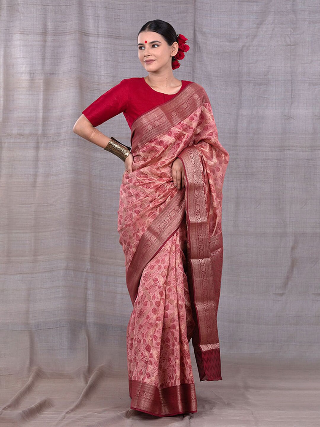 

CHINAYA BANARAS Ethnic Motifs Woven Design Zari Saree, Red