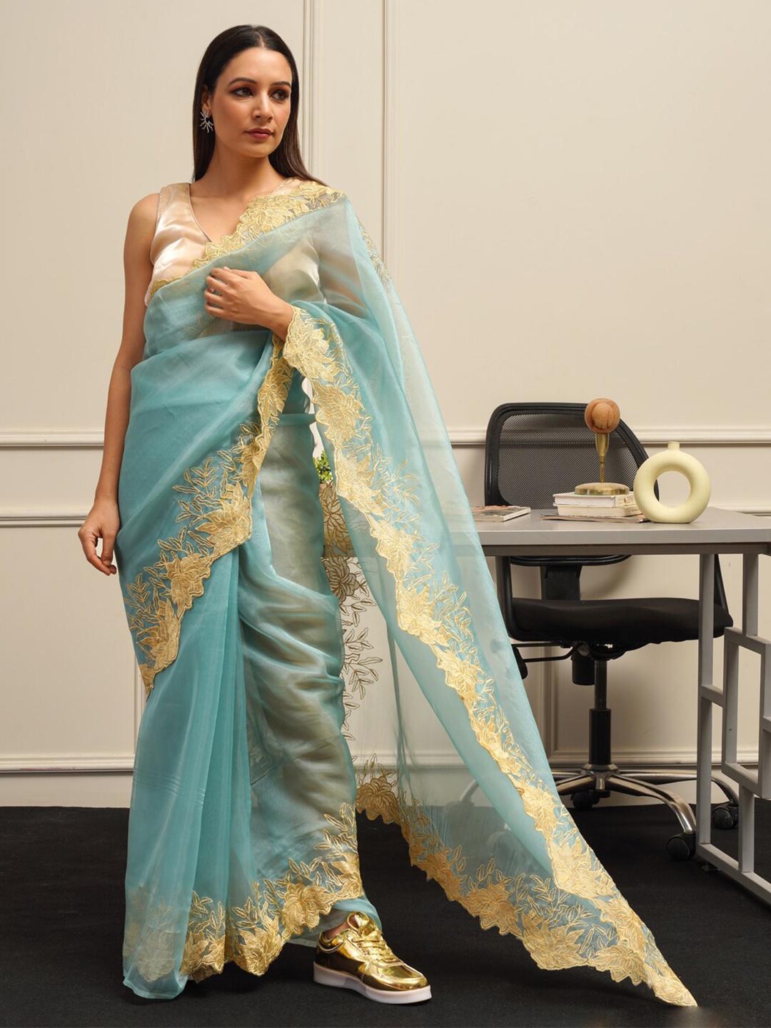 

Tikhi Imli Embroidered Organza Heavy Work Saree, Blue