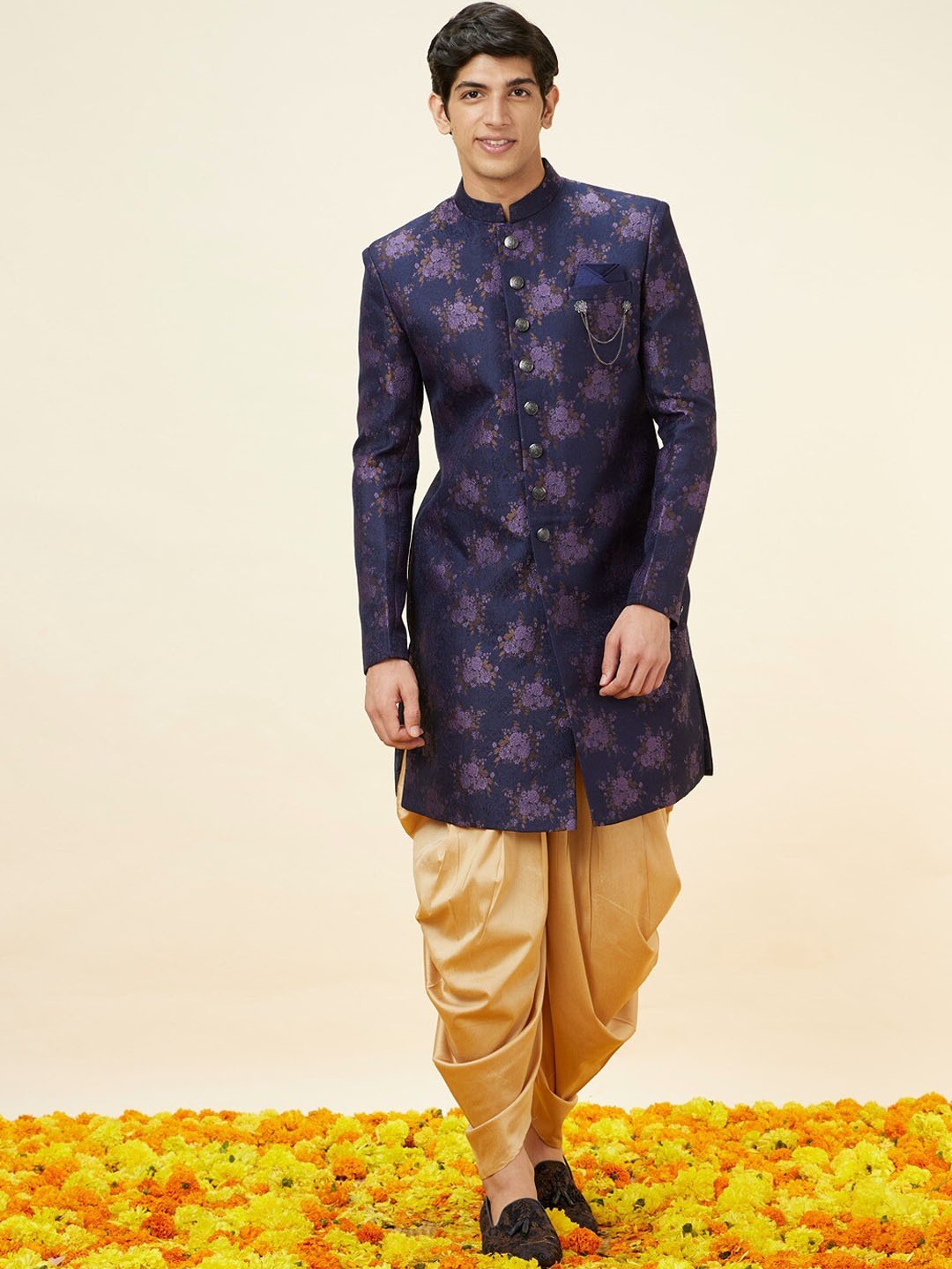 

Manyavar Self Design Mandarin Collar Raw Silk Sherwani Set, Navy blue