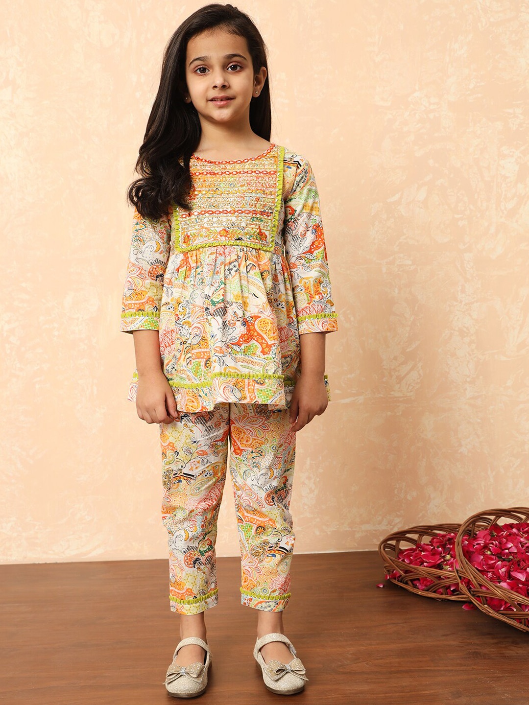 

Readiprint Girls Floral Printed Mirror Work Pure Cotton Kurti with Trouser, Green