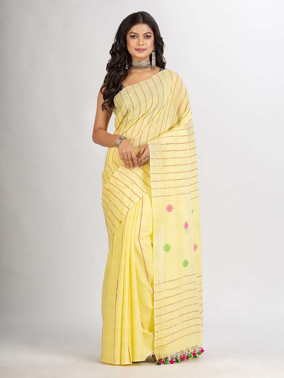 

Angoshobha Striped Pure Cotton Jamdani Saree, Yellow