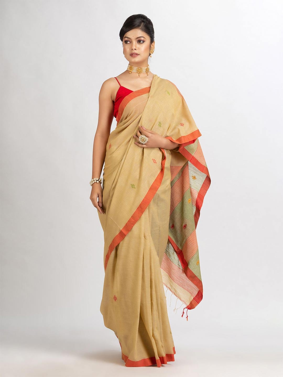 

Angoshobha Ethnic Motif Woven Design Pure Cotton Jamdani Saree, Beige