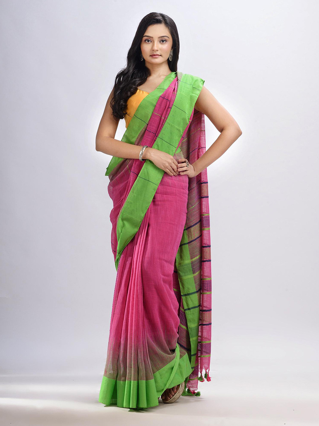 

Angoshobha Embroidered Pure Cotton Saree, Pink