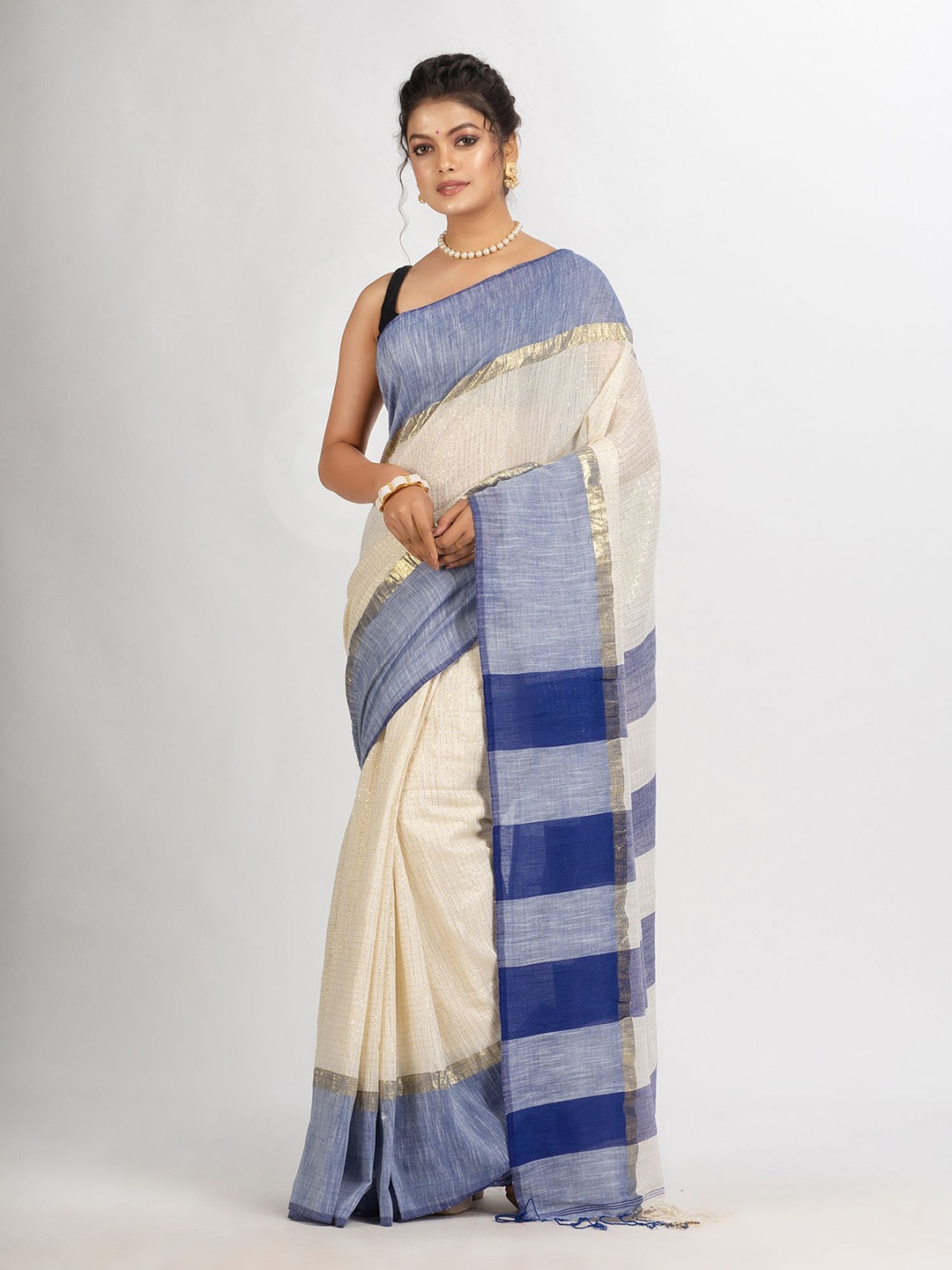 

Angoshobha Striped Zari Pure Cotton Saree, White