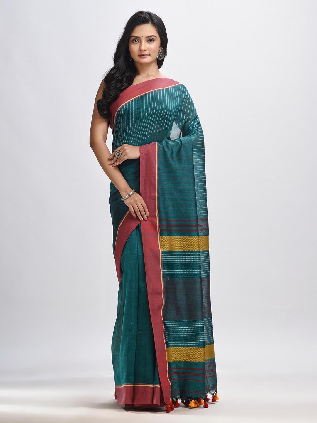 

Angoshobha Striped Woven Design Pure Cotton Jamdani Saree, Green