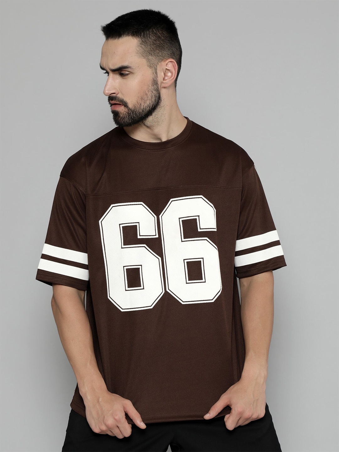 

Maniac Varsity Printed Drop Shoulder Sleeves Oversized T-shirt, Brown