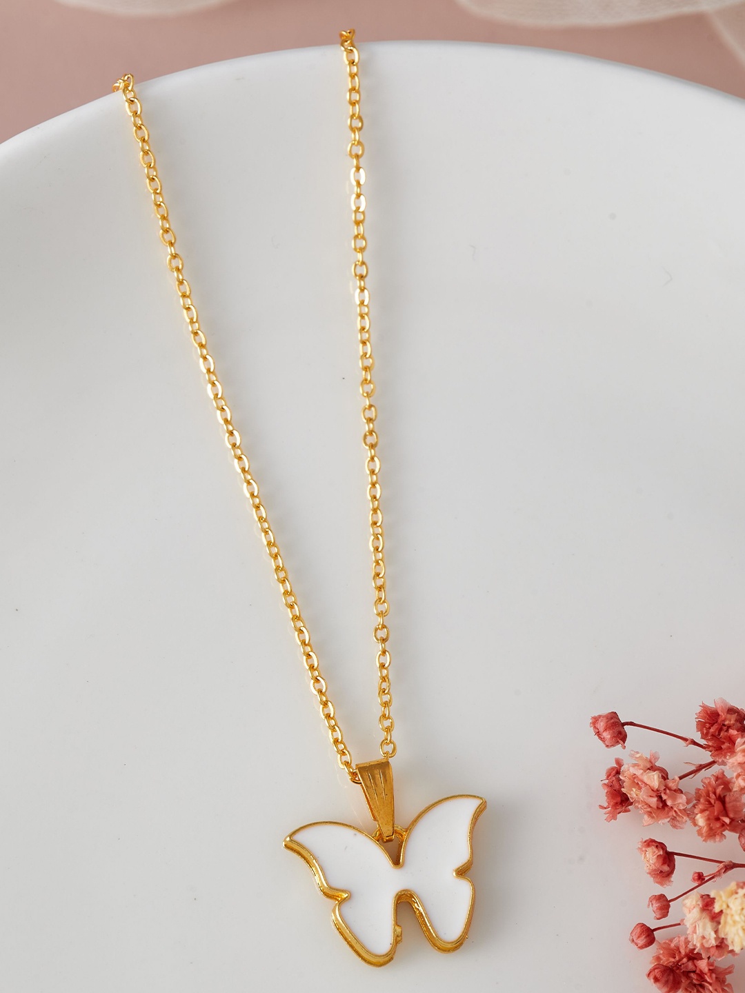 

DressBerry Gold-Plated Butterfly Shaped Pendant with Chain