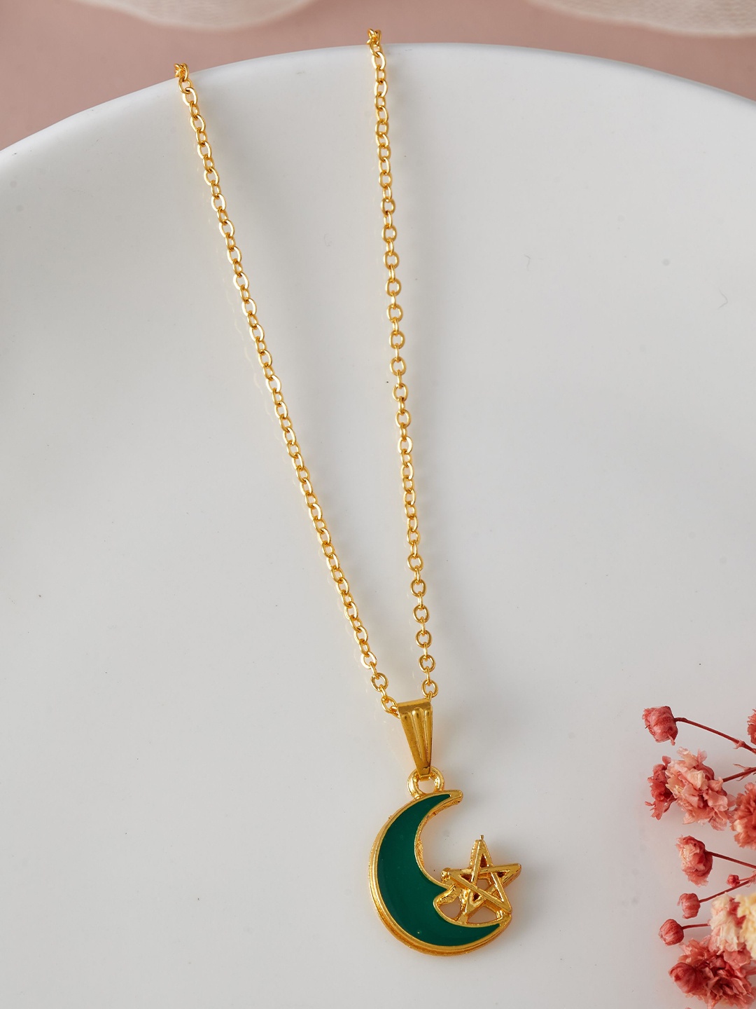 

DressBerry Moon Shaped Gold-Plated Pendant with Chain