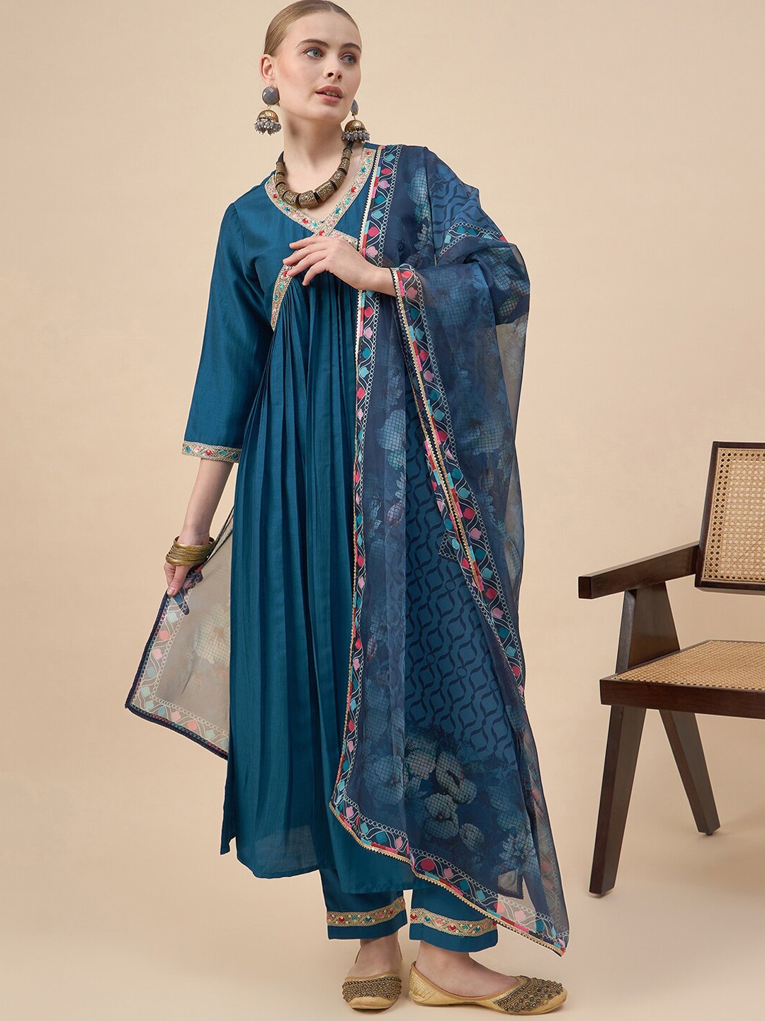 

BLACK SCISSOR V-Neck Empire Thread Work Kurta With Trousers & Dupatta, Teal