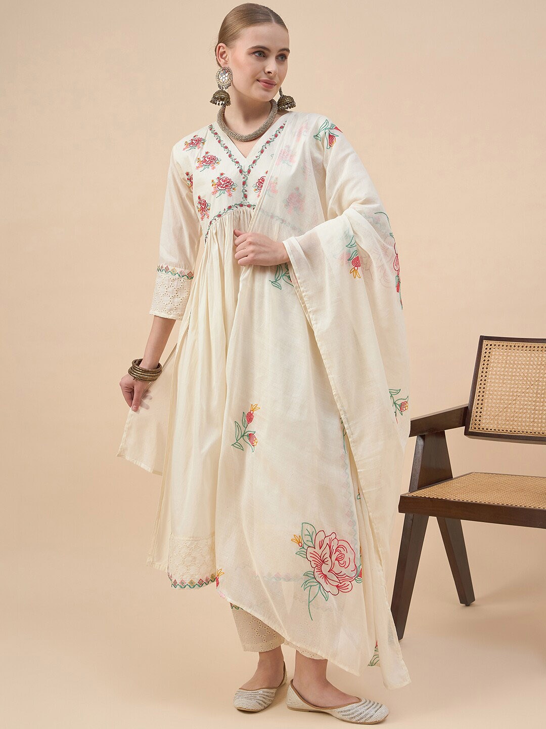 

KALINI Floral Embroidered V-Neck Empire Kurta with Trousers & Dupatta, Off white