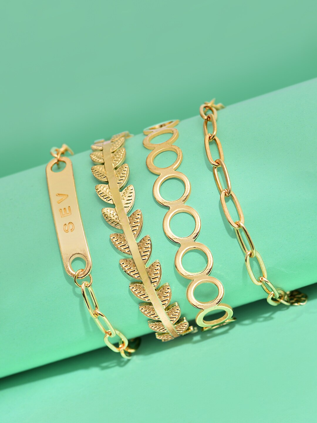 

DressBerry Set Of 4 Gold-Plated Wraparound Bracelets