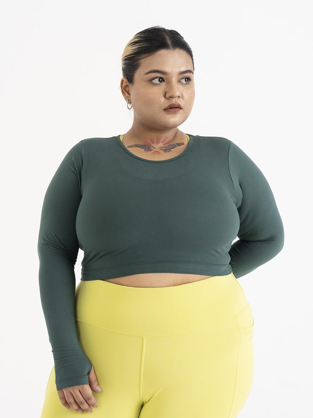 

SPIRIT ANIMAL Round Neck Crop Top, Green