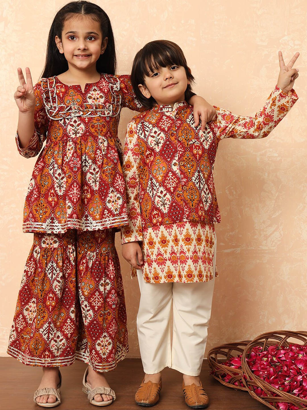 

Readiprint Fashions Girls Floral Printed Empire Gotta Patti Pure Cotton Kurti with Sharara, Maroon