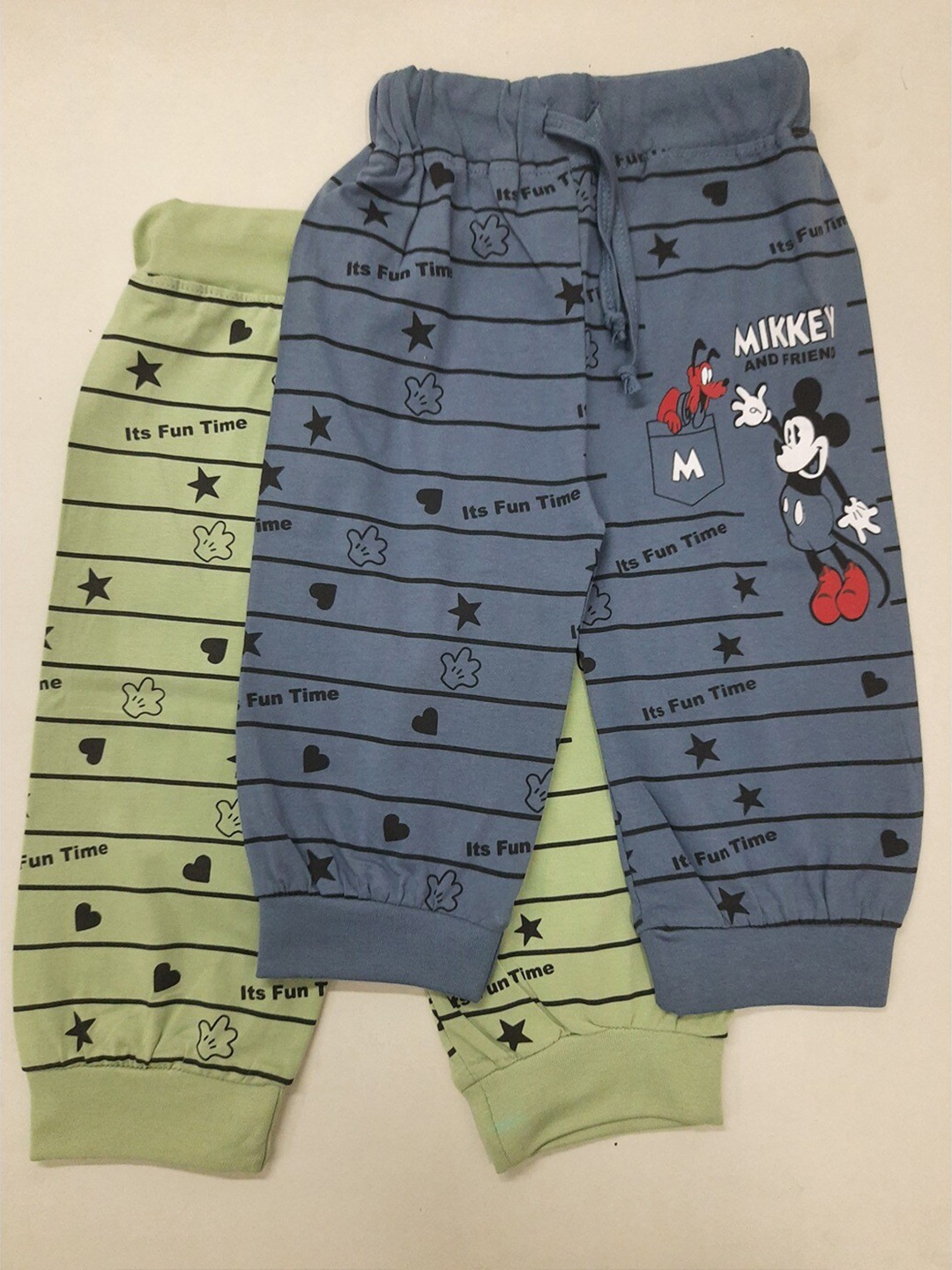 

BAESD Girls Mickey Mouse Printed Pure Cotton Capris, Green