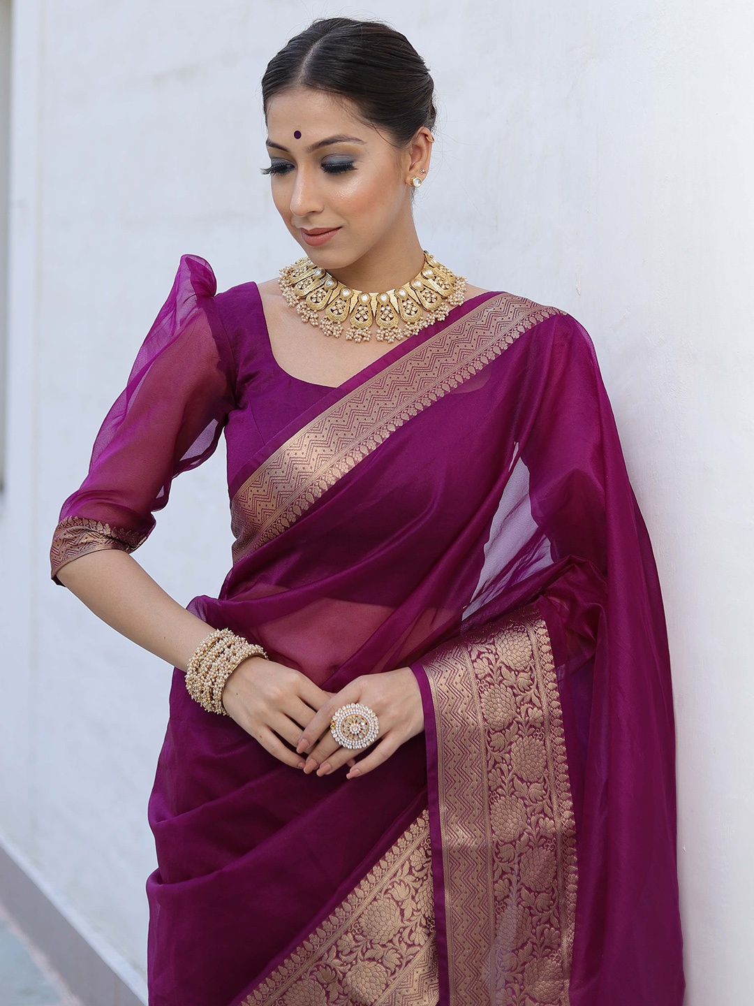 

Jinal & Jinal Zari Organza Banarasi Saree, Violet