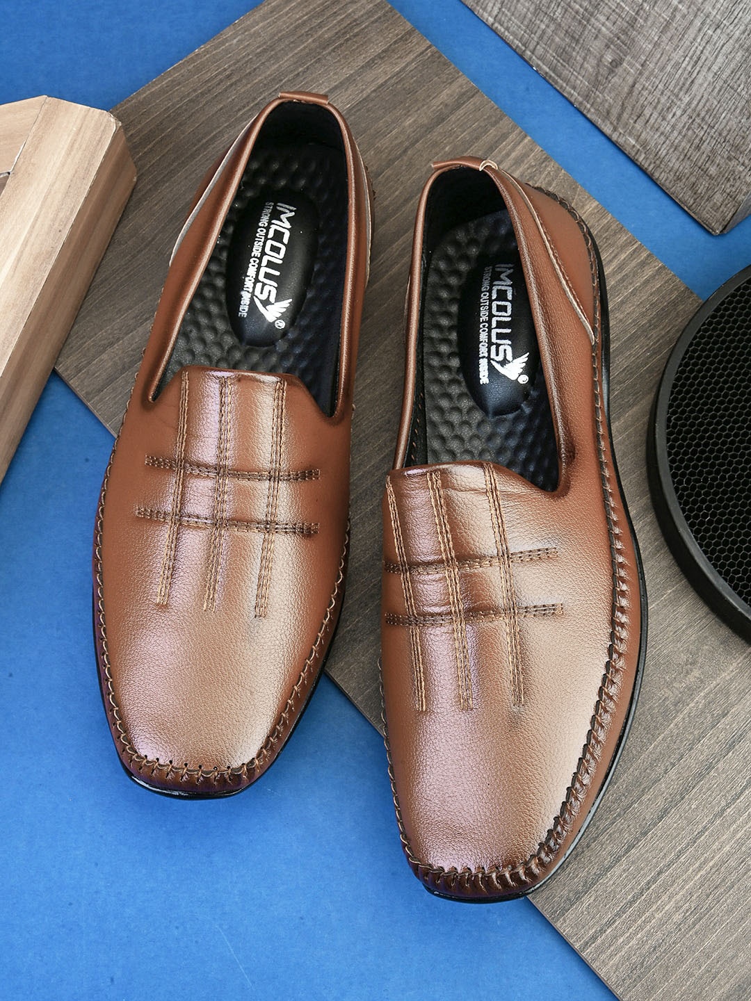

IMCOLUS Men Textured Square Toe Lightweight Loafers, Tan