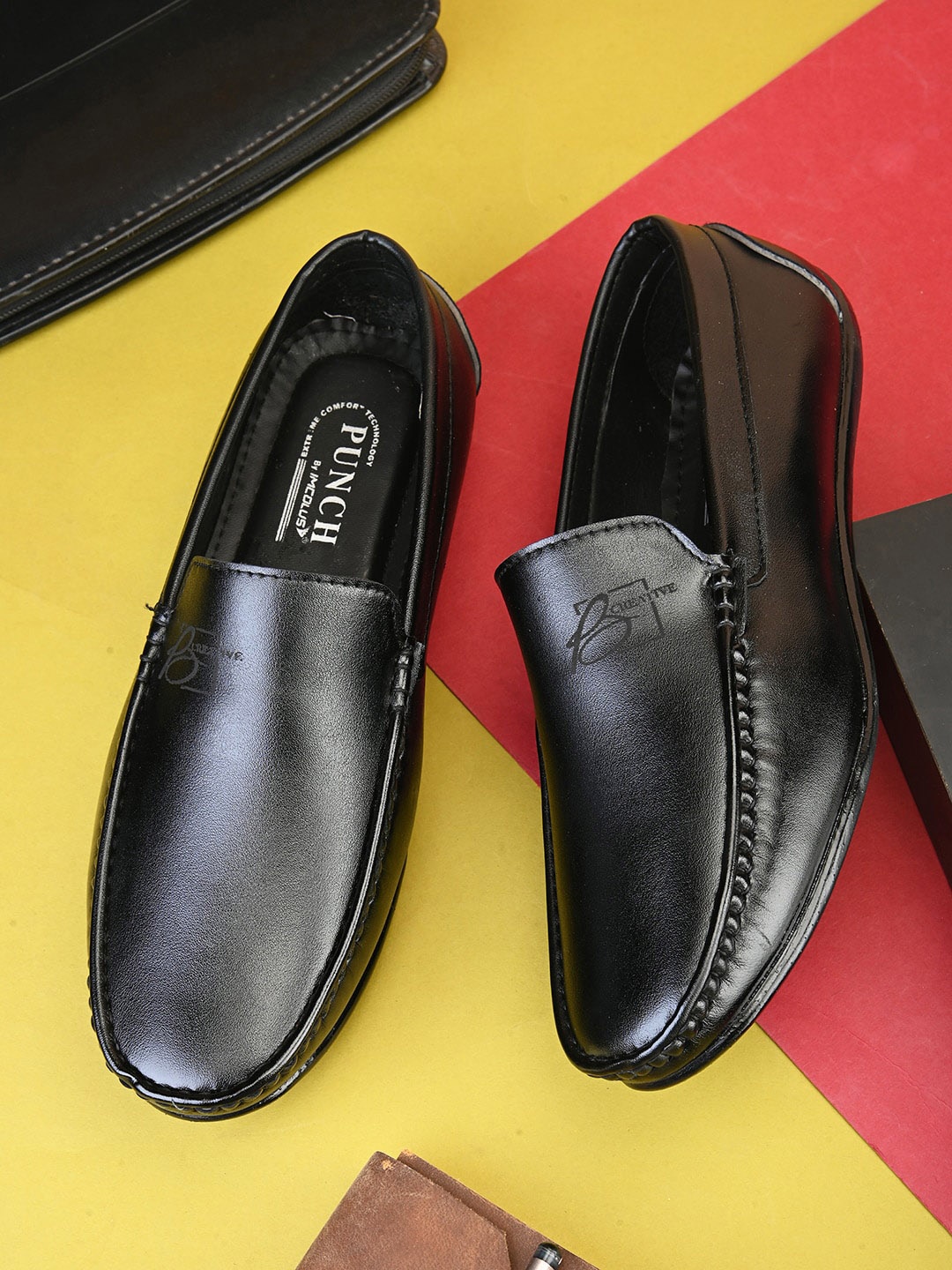 

IMCOLUS Men Lightweight Loafers, Black