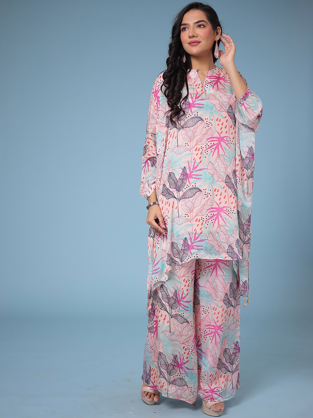 

ZARI Floral Printed Notched Neck Kaftan Kurta with Trouser, Pink