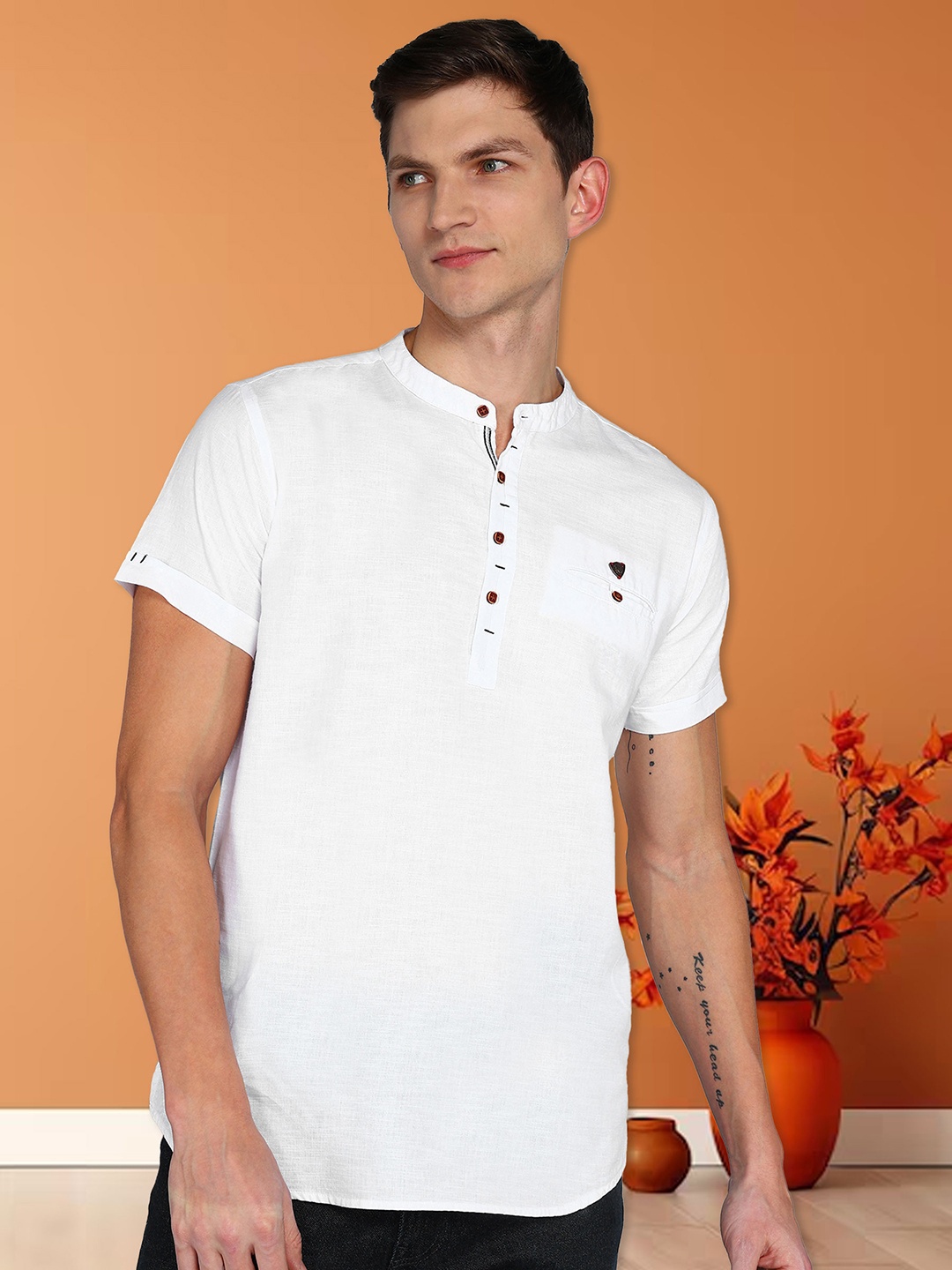 

Kuons Avenue Linen Cotton Mandarin Collar Regular Sleeve Pathani Short Straight Kurta, White