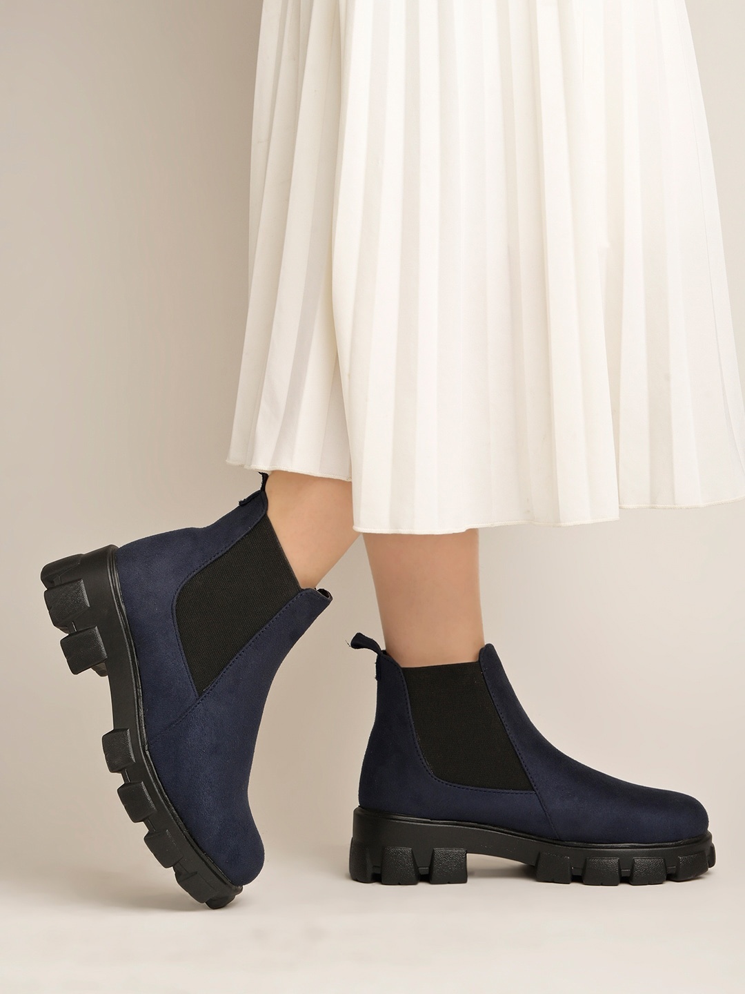 

Shoetopia Women Casual Block-Heeled Chelsea Boots, Blue