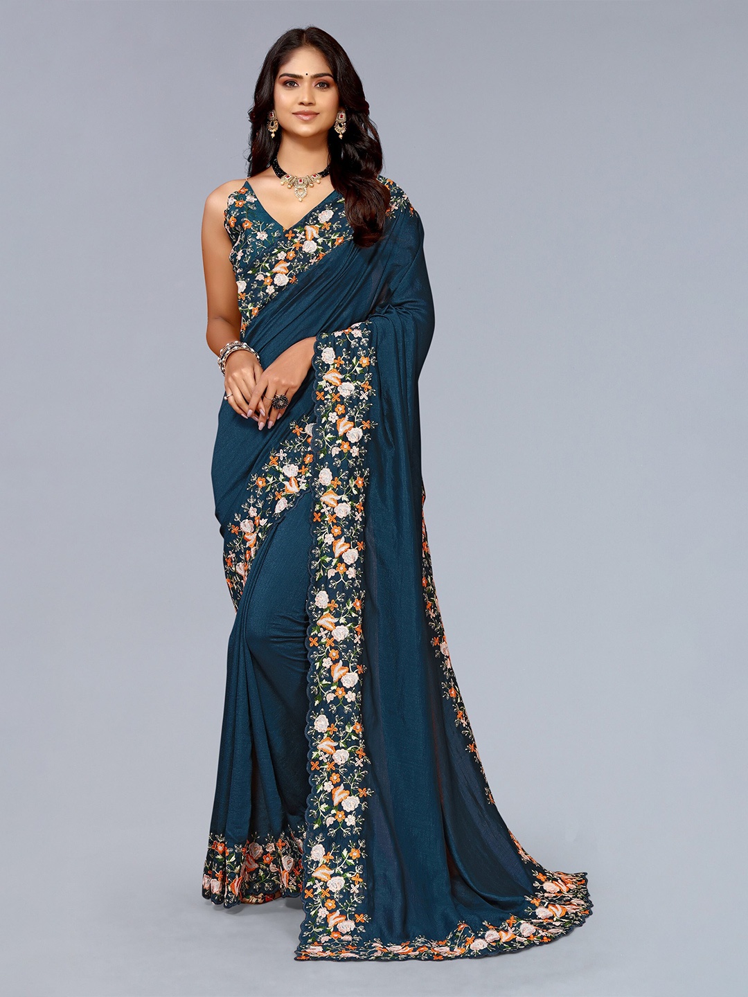 

LeeliPeeri Designer Embellished Embroidered Designer Saree, Teal