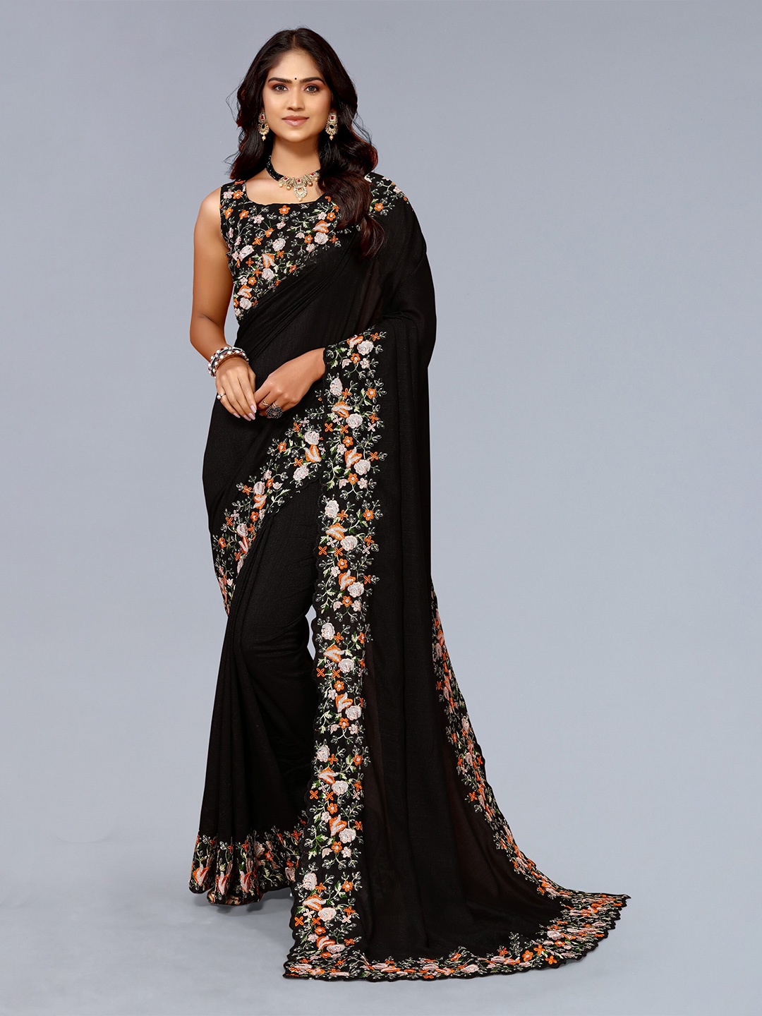 

LeeliPeeri Designer Embellished Embroidered Designer Saree, Black