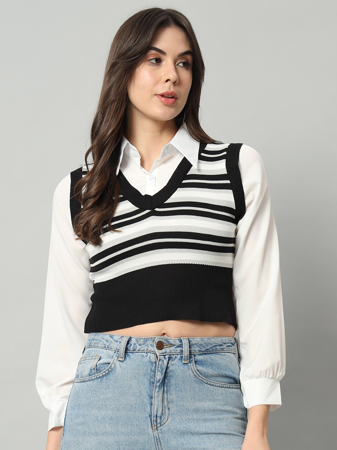 

BROOWL Striped V-Neck Cropped Woollen Sweater Vest, Black