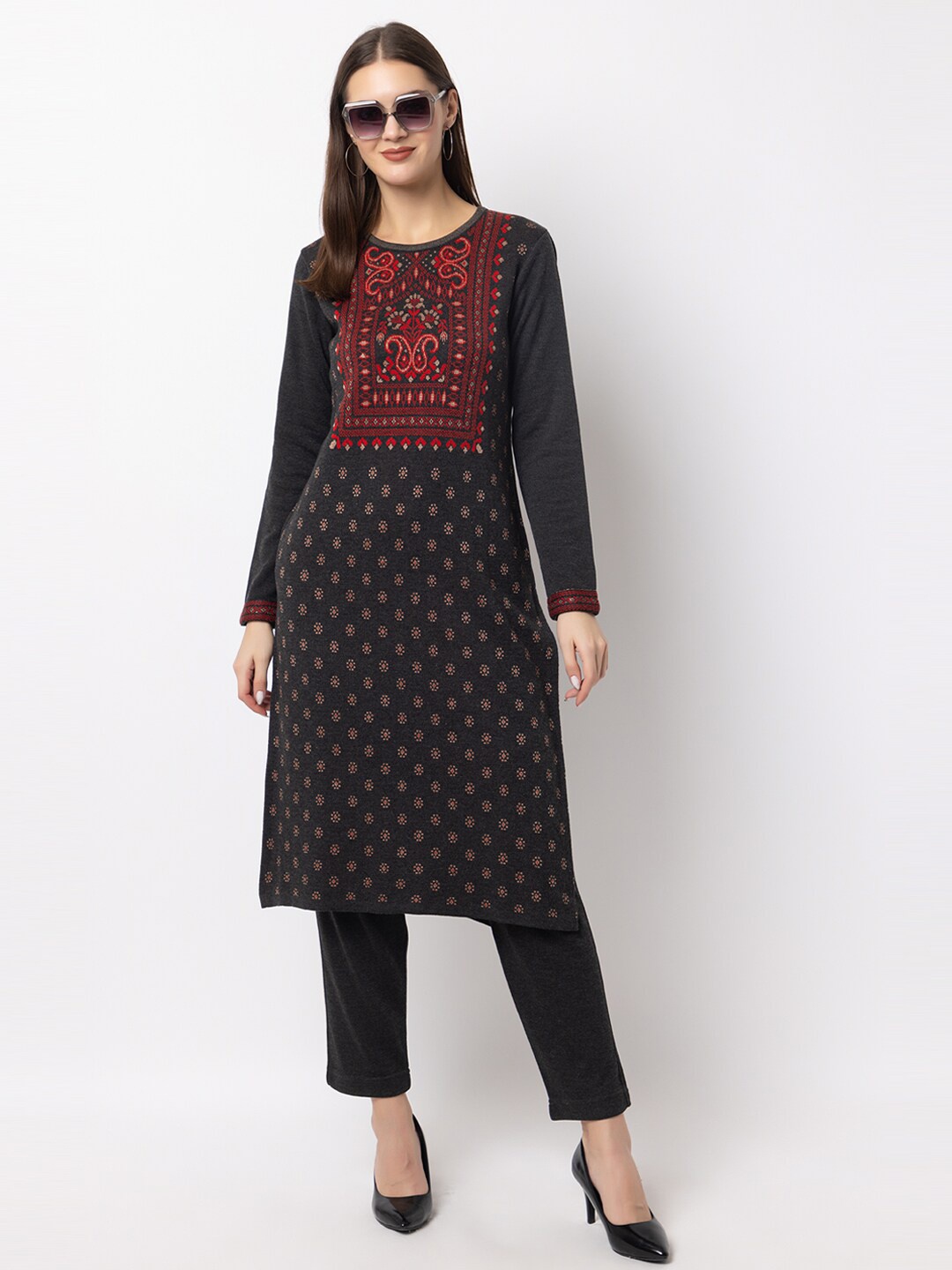

KEIKO Women Charcoal Floral Regular Palazzos &