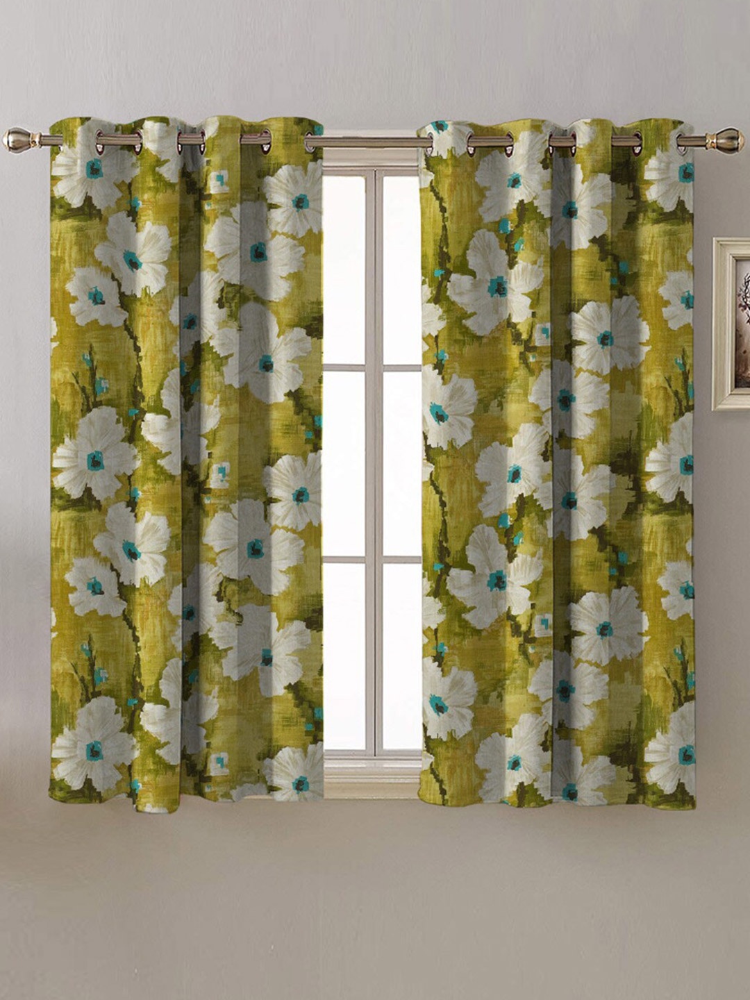 

SPACES 2 Pcs Green & White Floral Room Darkening Window Curtain