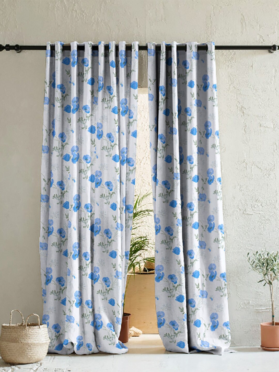 

SPACES White & Blue 2 Pieces Floral Room Darkening Long Door Curtains