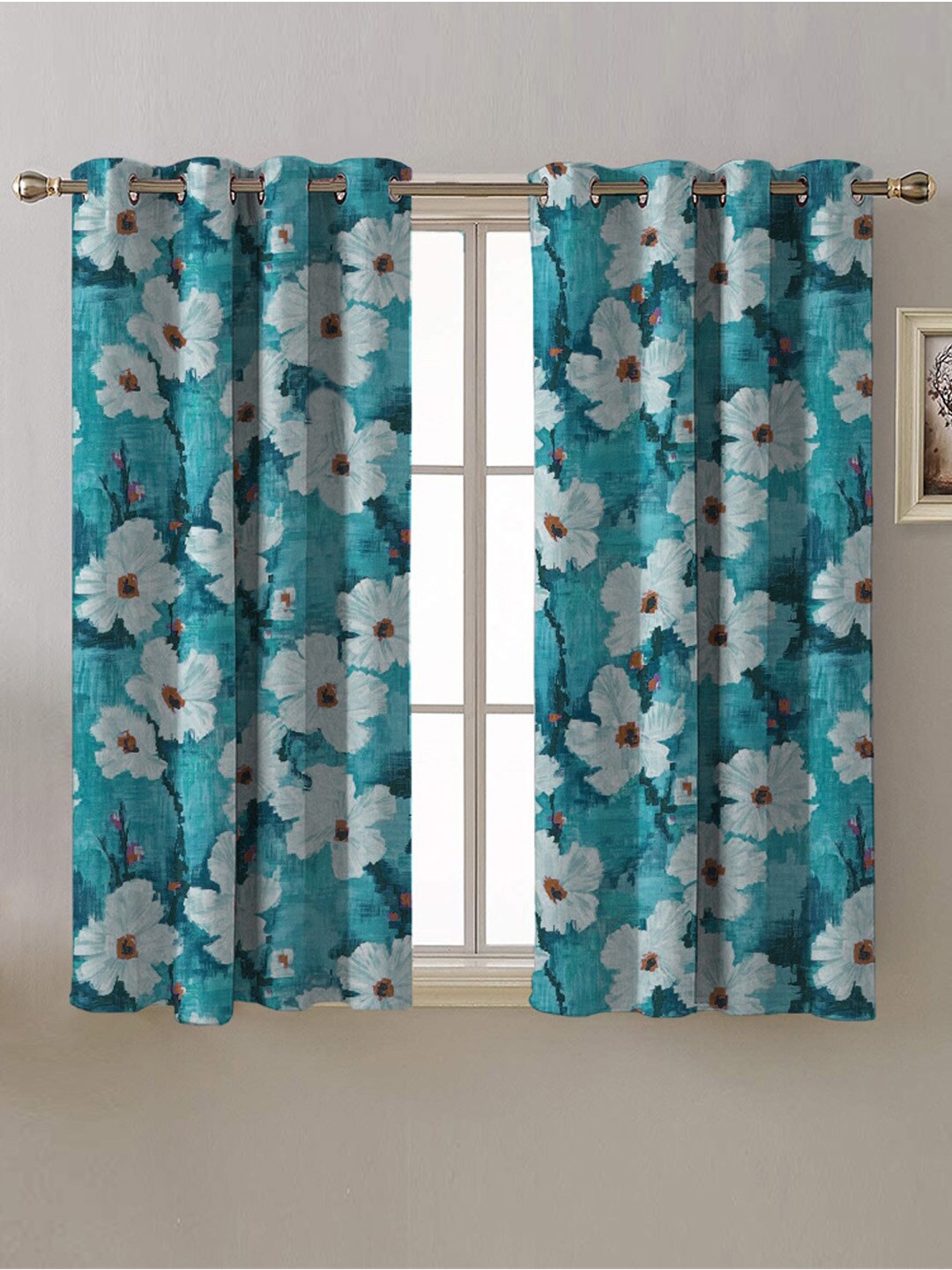 

SPACES 2 Pcs Blue & White Floral Room Darkening Window Curtain