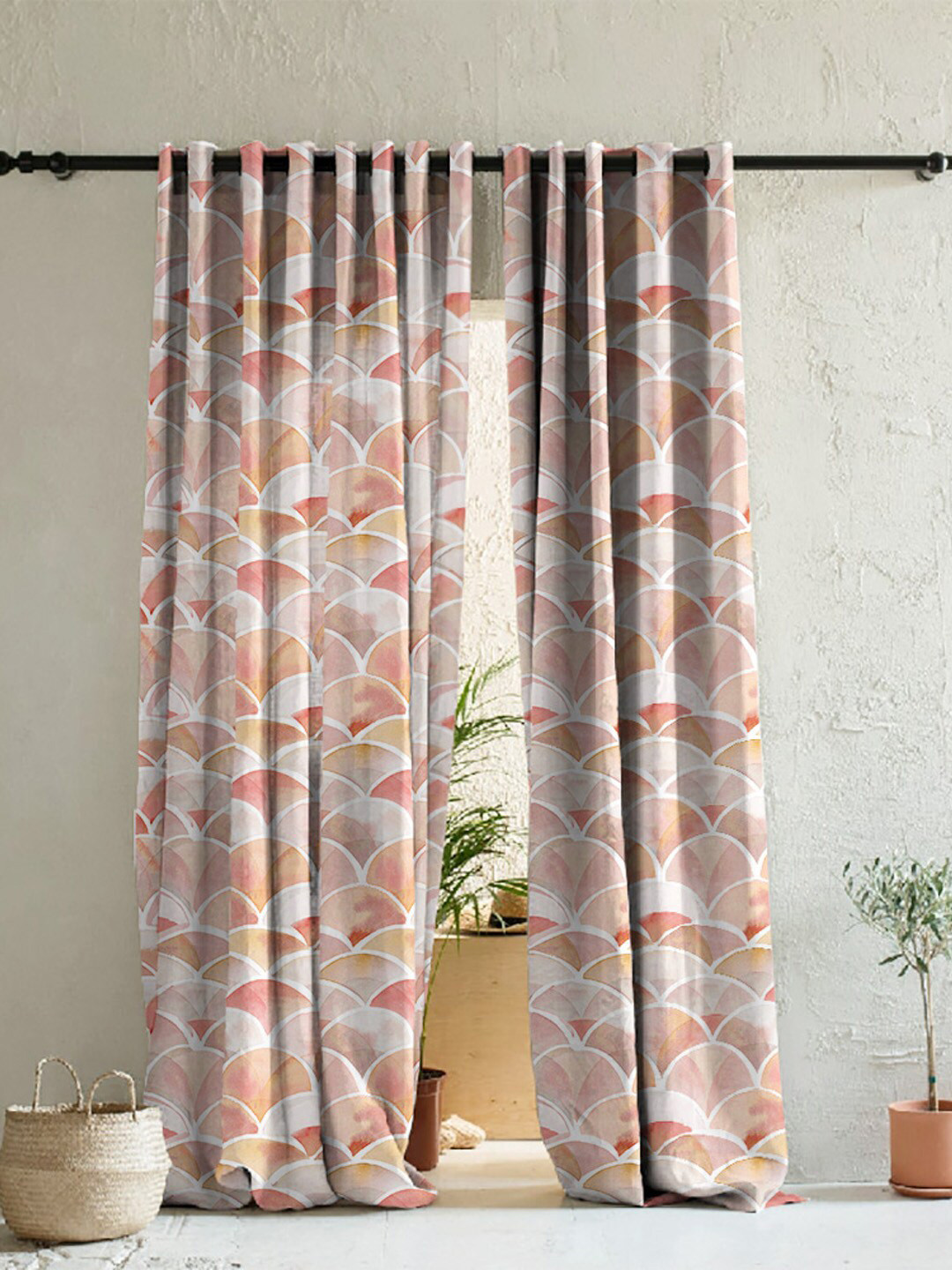 

SPACES 2 Pcs Peach-Coloured & White Geometric Room Darkening Door Curtain