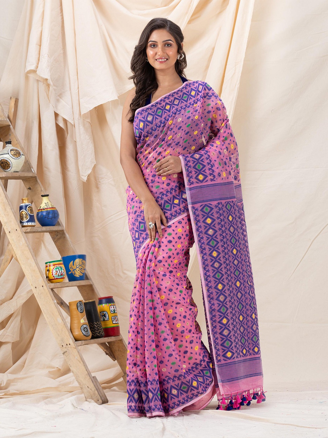 

Angoshobha Ethnic Motif Woven Design Jamdani Saree, Pink