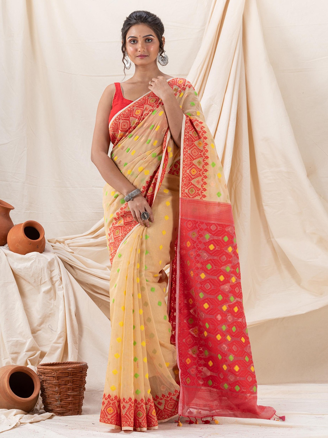 

Angoshobha Ethnic Motifs Woven Design Jamdani Saree, Red