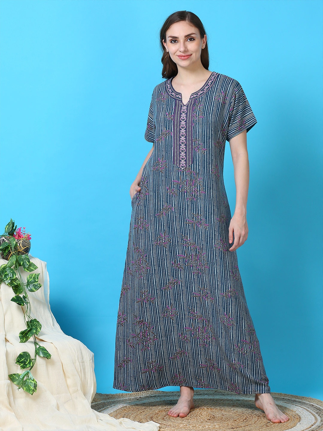 

9shines Label Floral Printed Round Neck Maxi Nightdress, Blue