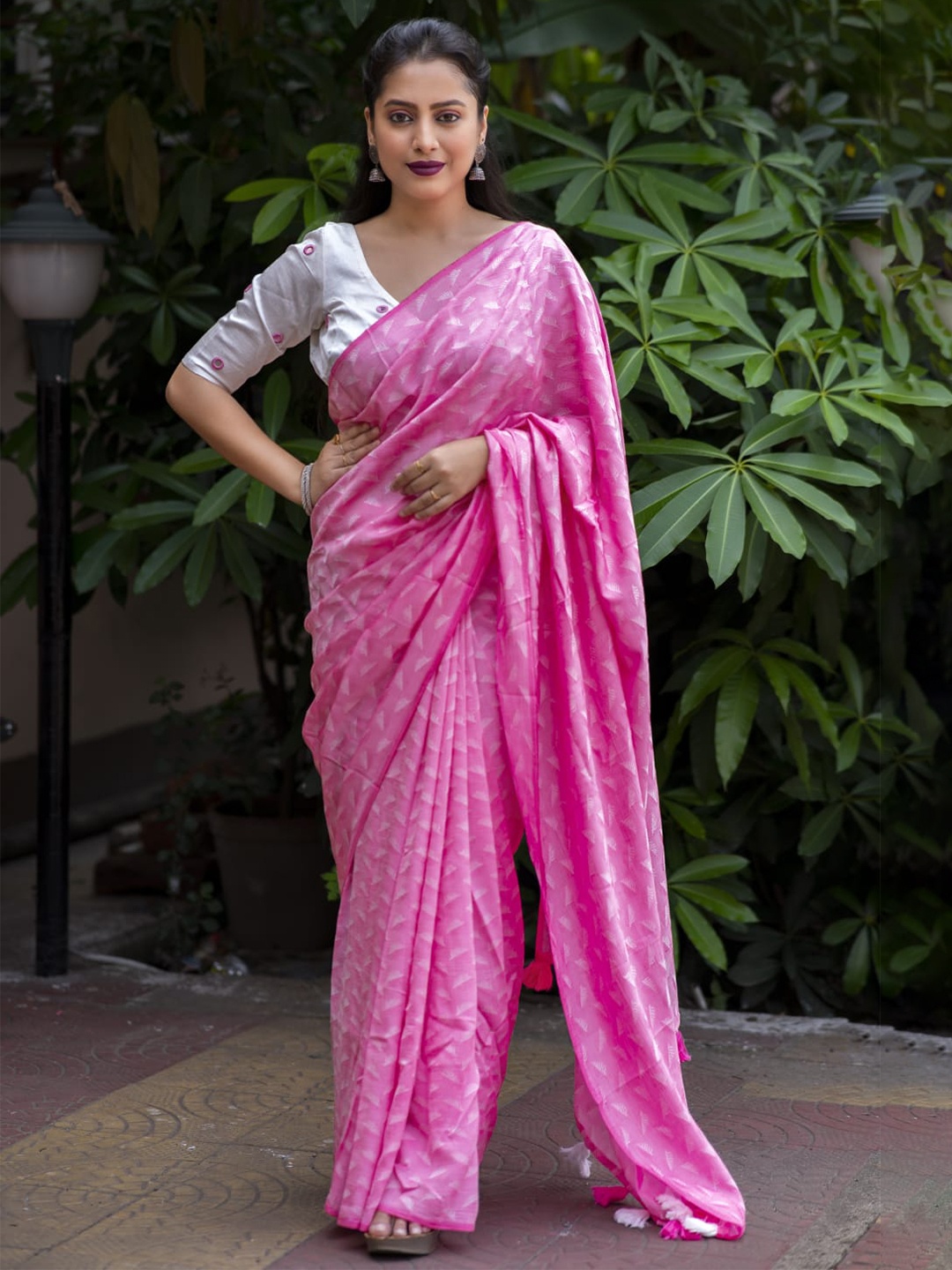 

STAVA CREATION Woven Design Poly Georgette Designer Saree, Pink