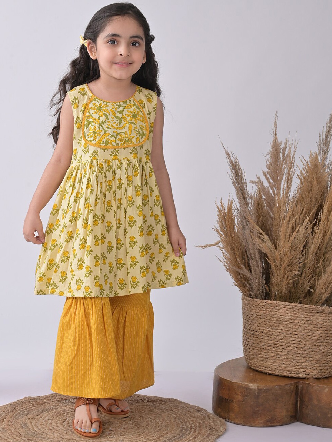 

Here&Now X Kinder KidsGirls Floral Printed Pure Cotton Kurti with Sharara, Yellow