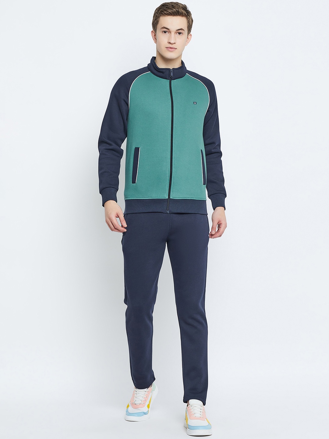 

Okane Mock Collar Long Sleeved Tracksuits, Green