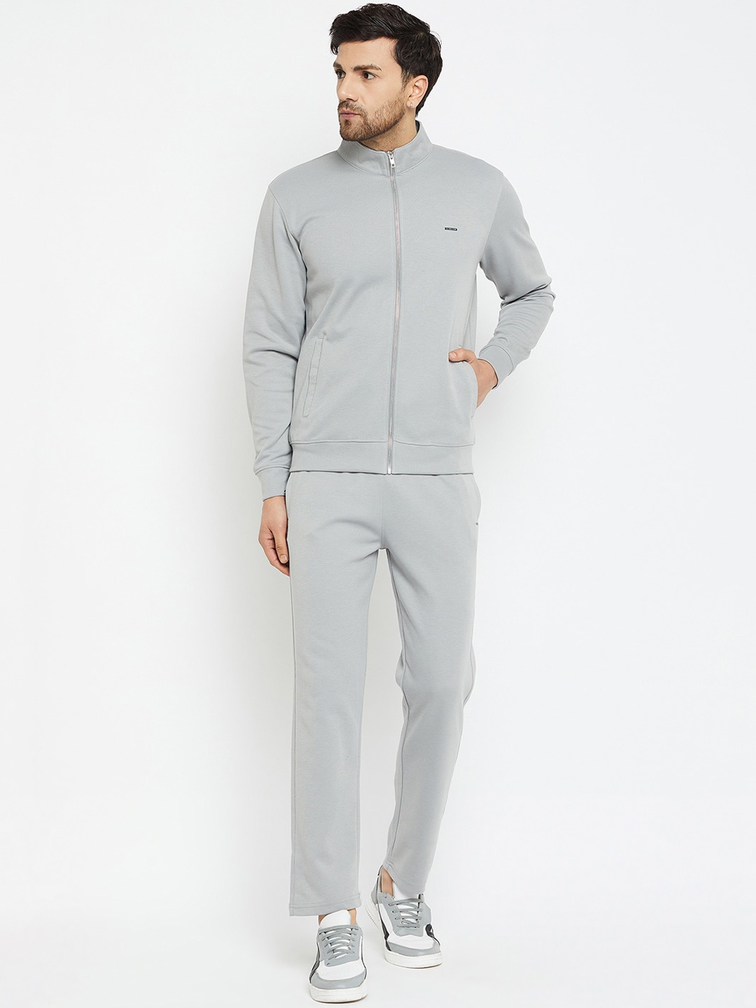 

Okane Sweatshirt With Track Pants Co-Ords, Grey