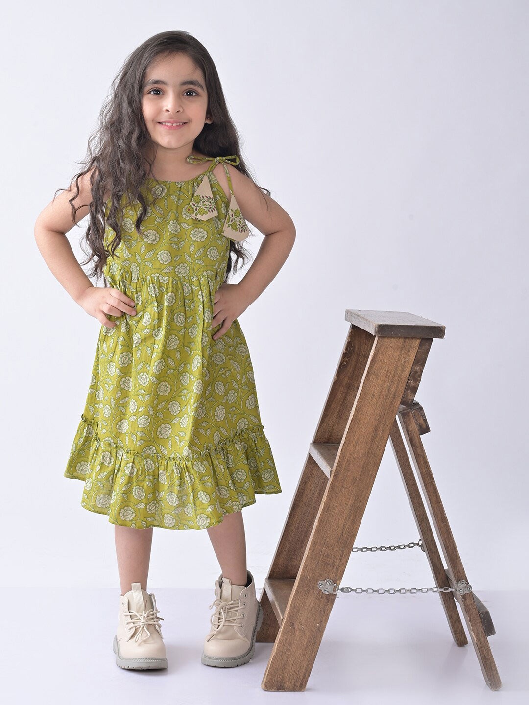 

Here&Now X Kinder Kids Girls Floral Printed Cotton Dress, Green
