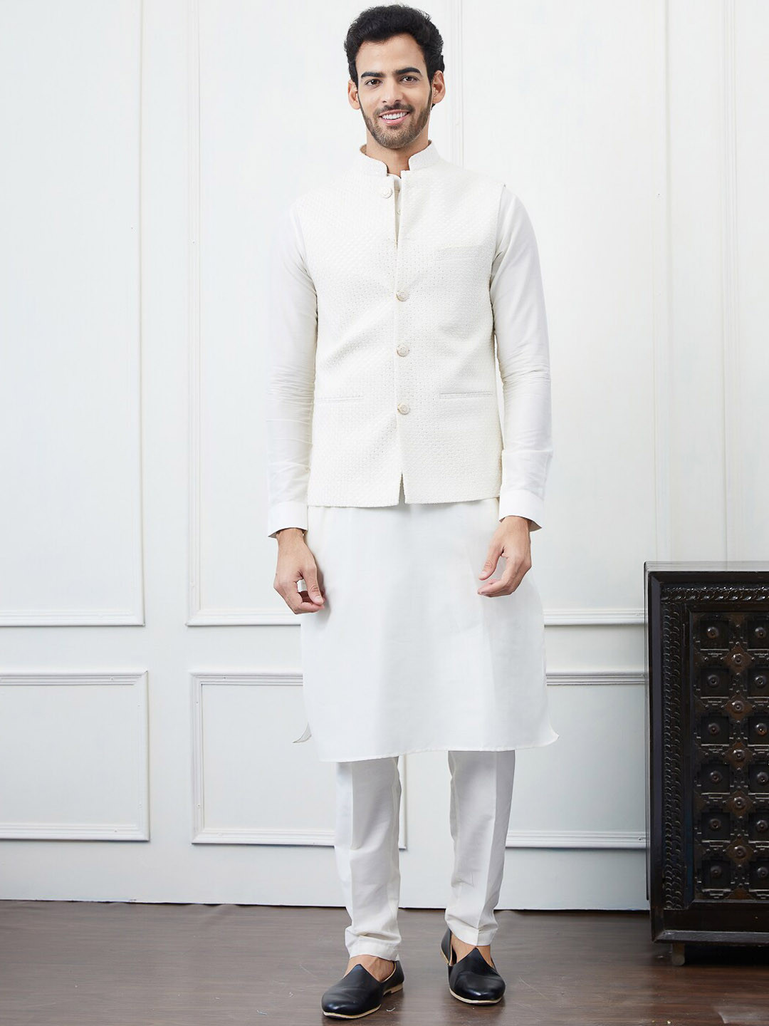 

See Designs Mandarin Collar Pure Cotton Kurta with Pyjama & Woven Design Nehru jacket, Off white