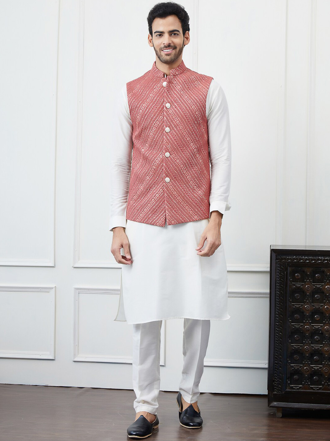 

See Designs Mandarin Collar Pure Cotton Kurta with Pyjama & Woven Design Nehru jacket, Burgundy