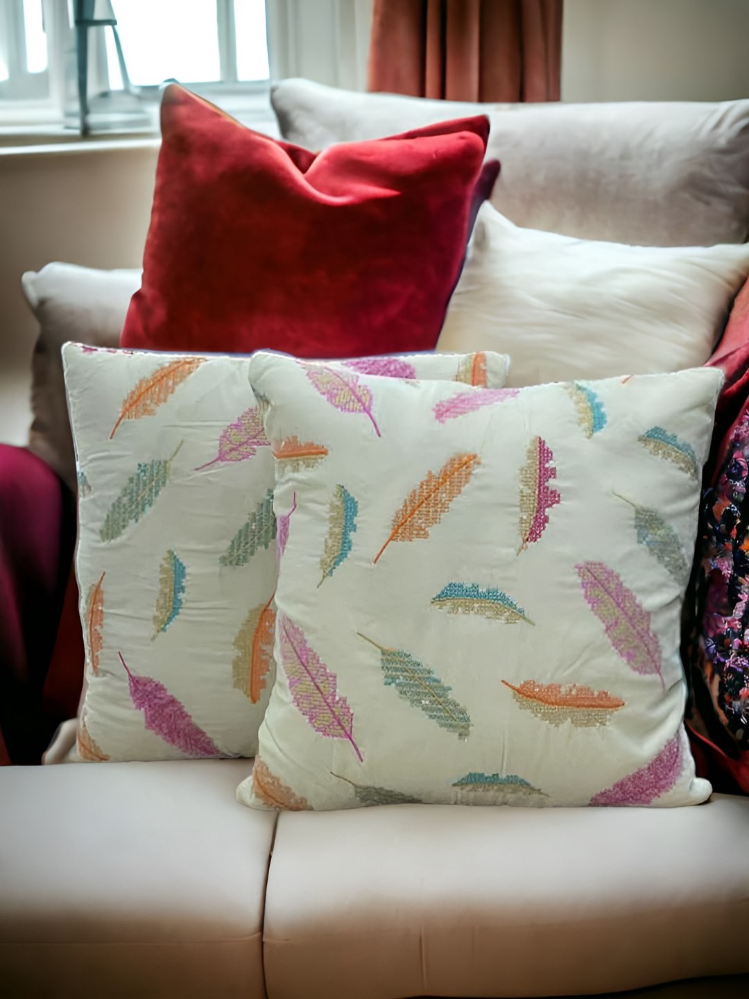 

CASA-NEST White 2 Pieces Leaf Printed Cushion Covers