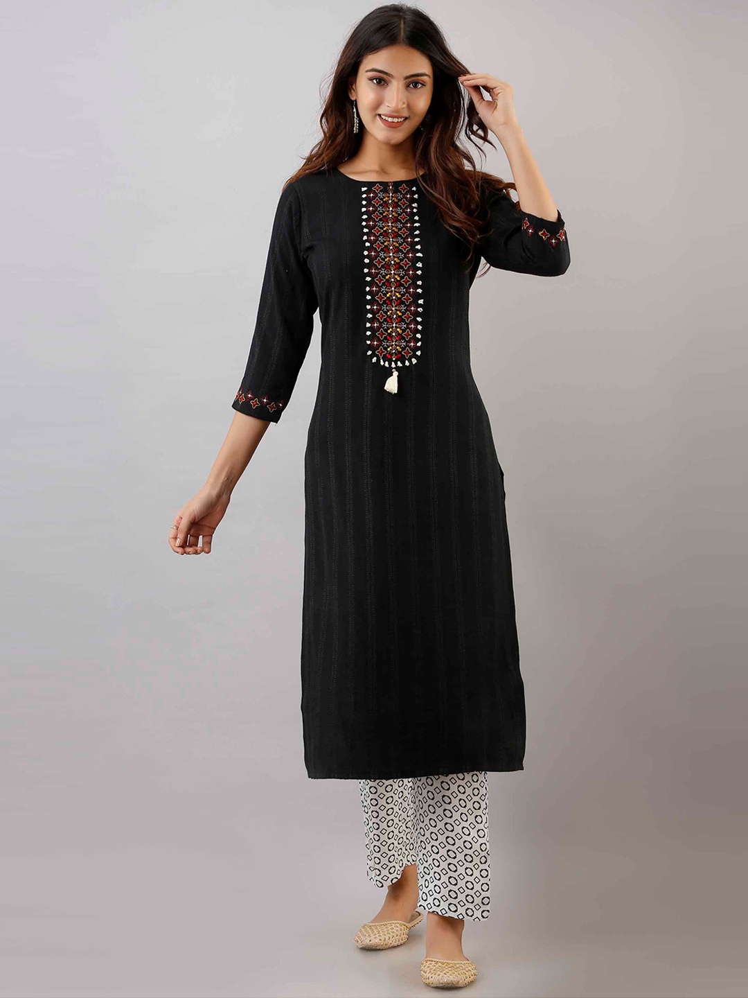 

KALINI Floral Embroidered Regular Kurta with Trousers, Black