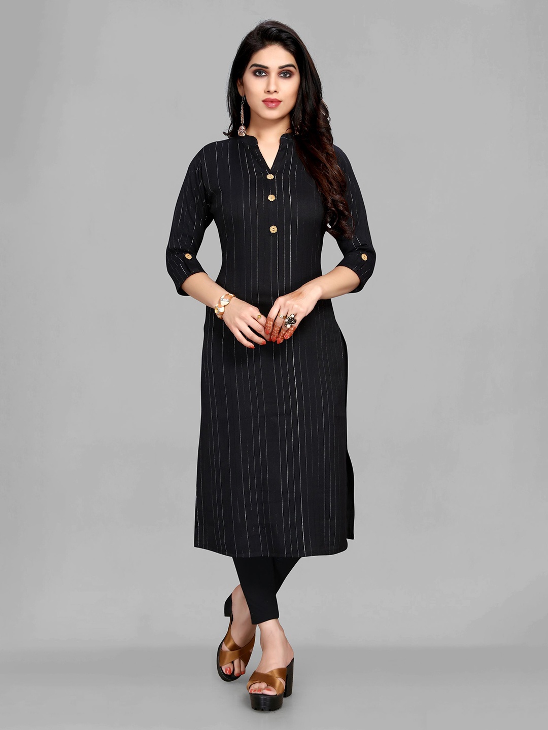 

MAIYEE Mandarin Collar Striped Straight Kurta, Black