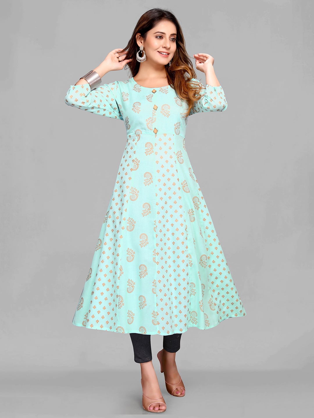 

MAIYEE Printed Round Neck Kurta, Blue